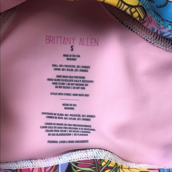Brittany Allen Retro Sports Bra - Picture 2 of 10